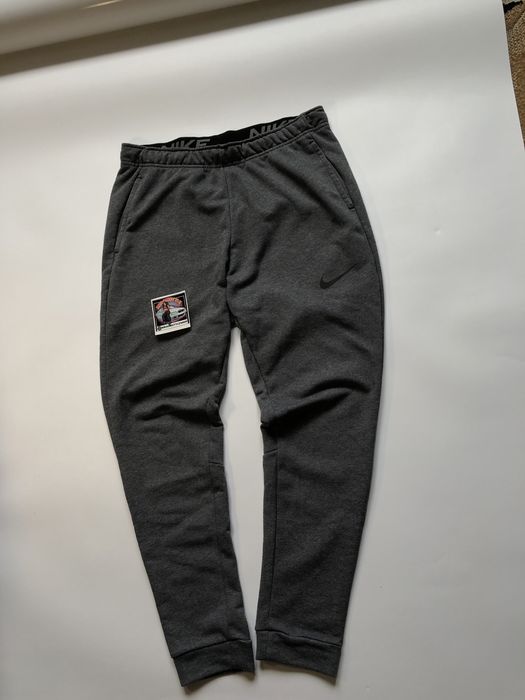 Штаны Nike swosh
