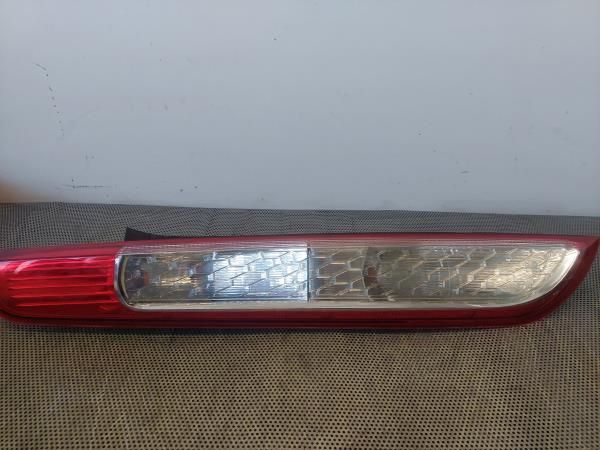 Farolim esquerdo FORD Focus II (DA_)