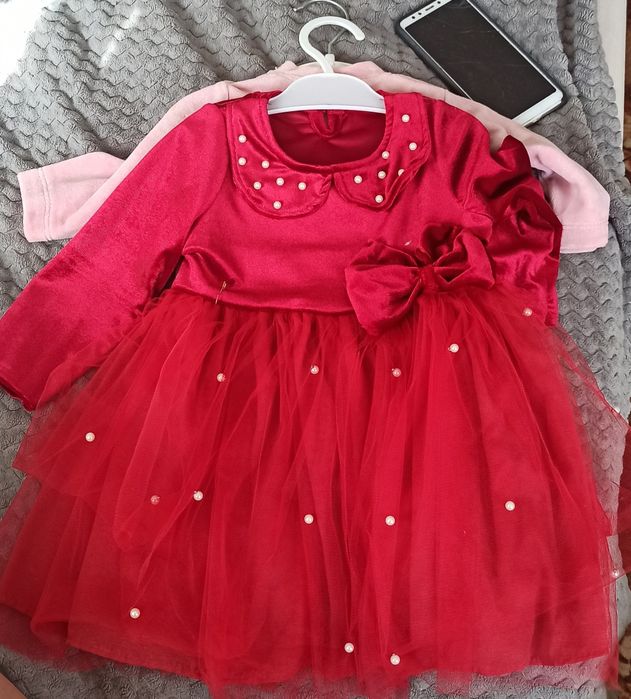 Продам плаття і костюм