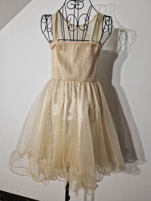 Tiulowa sukienka koktajlowa damska L