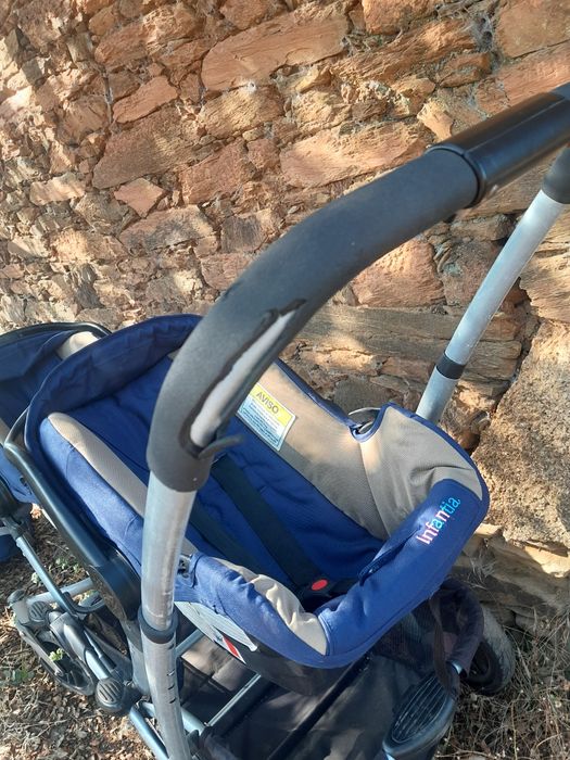 Carrinha bebés Marca Infantia para gémeos