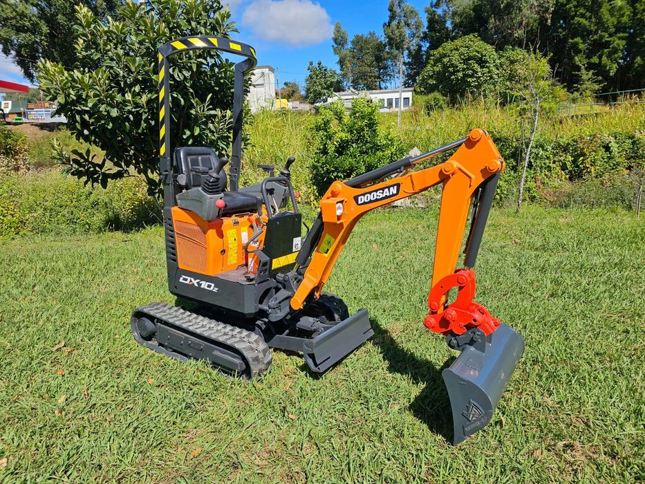 Mini escavadora doosan 1 tn