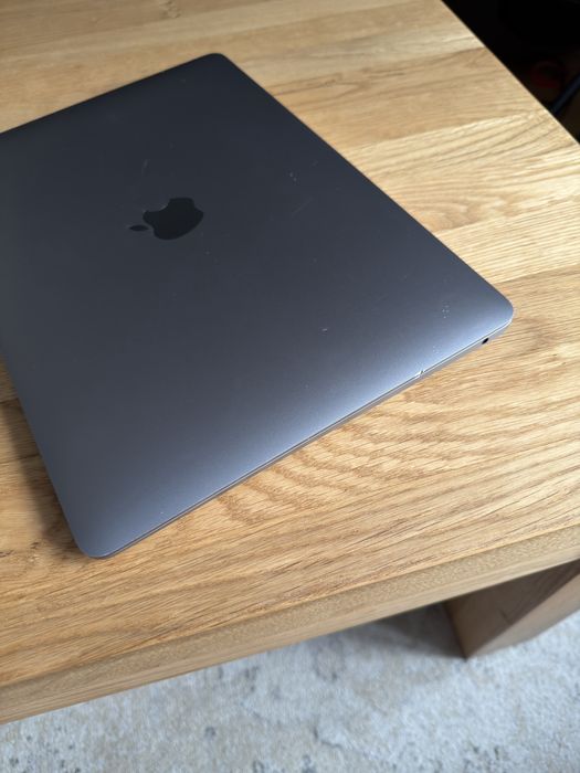 MacBook Air M1 2020 8GB 256GB | 85% baterii | Space Gray | Sprawny