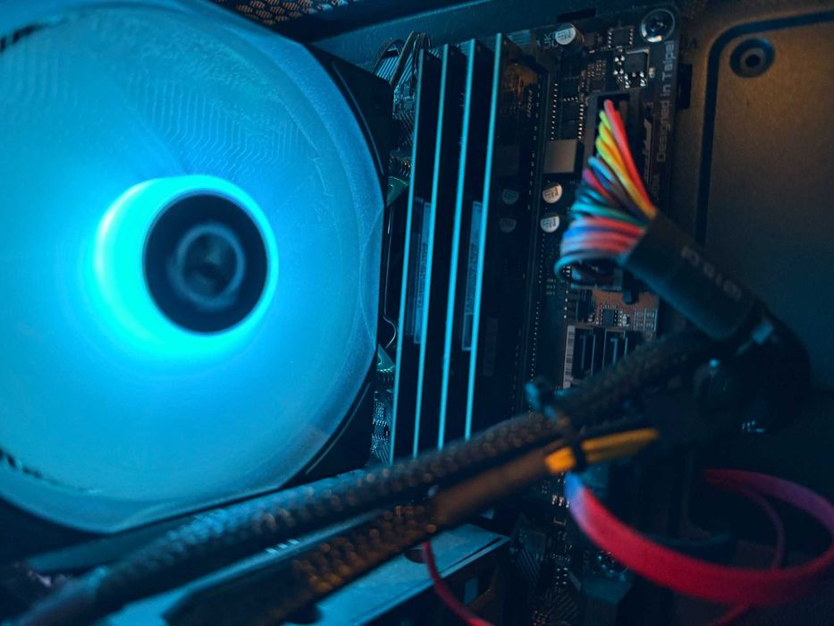 Pc Gaming - RTX 3050 Eagle OC 8 GB Ram 48gb