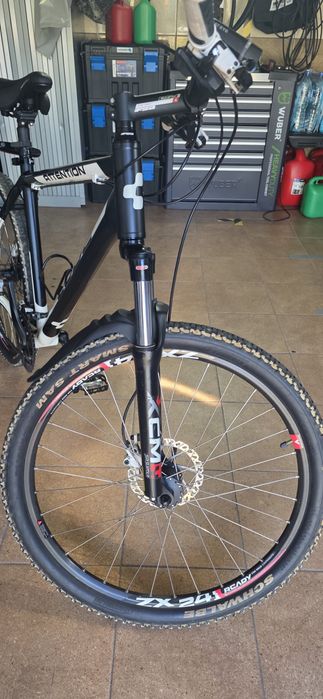 Cube attention  mtb zrobil 300km M-L rower górski