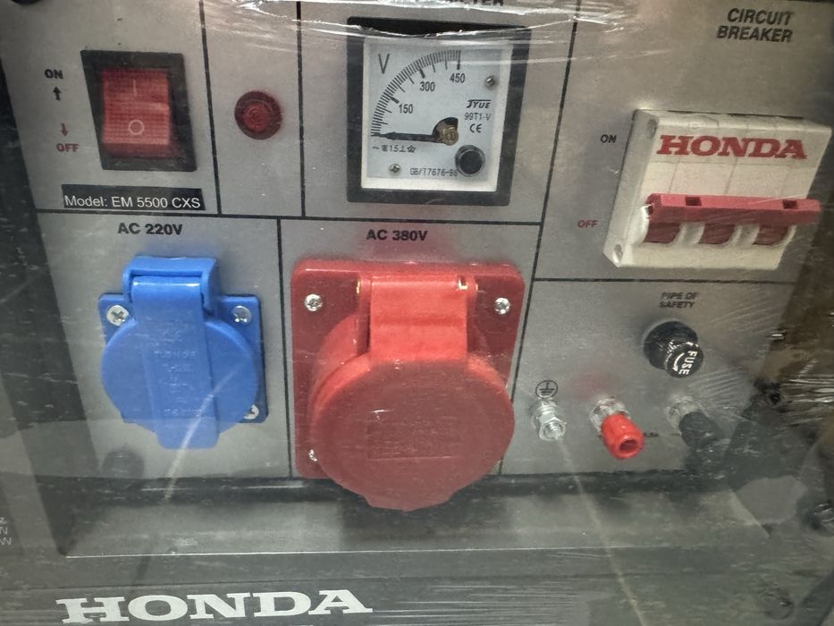Agregat prądotwórczy 3 fazy Honda EM 5500CXS