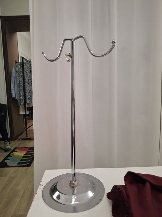 Торгова підставка для сумок,  біжутерії