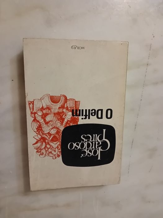 Livro Antigo O Delfim