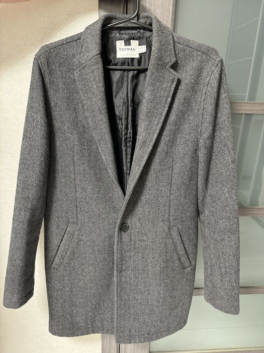 Чоловіче пальто