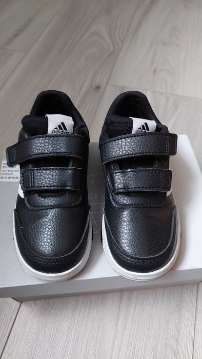 Buty adidas Tensaur Sport 2.0 C stan idealny