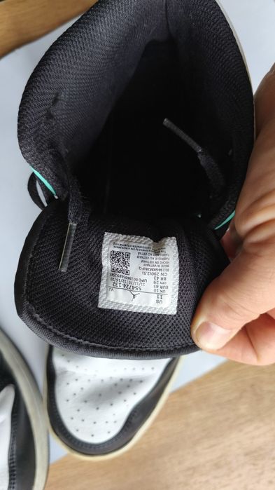 Чоловічі кросівки