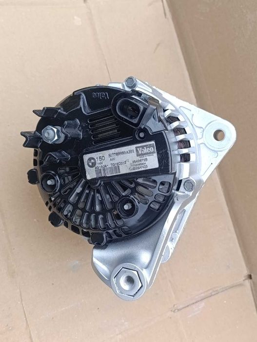 Генерартор BMW БМВ 318 320 330 X3 X5 2.0 3.0 E46 Е46 E53 E83 TG15C012