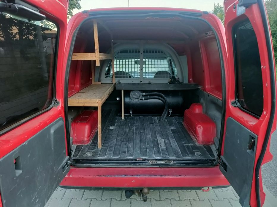 VW Caddy II 2002r. 1.4 benzyna +LPG.