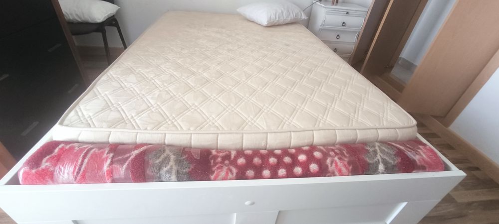 Alugo quarto em Portimão