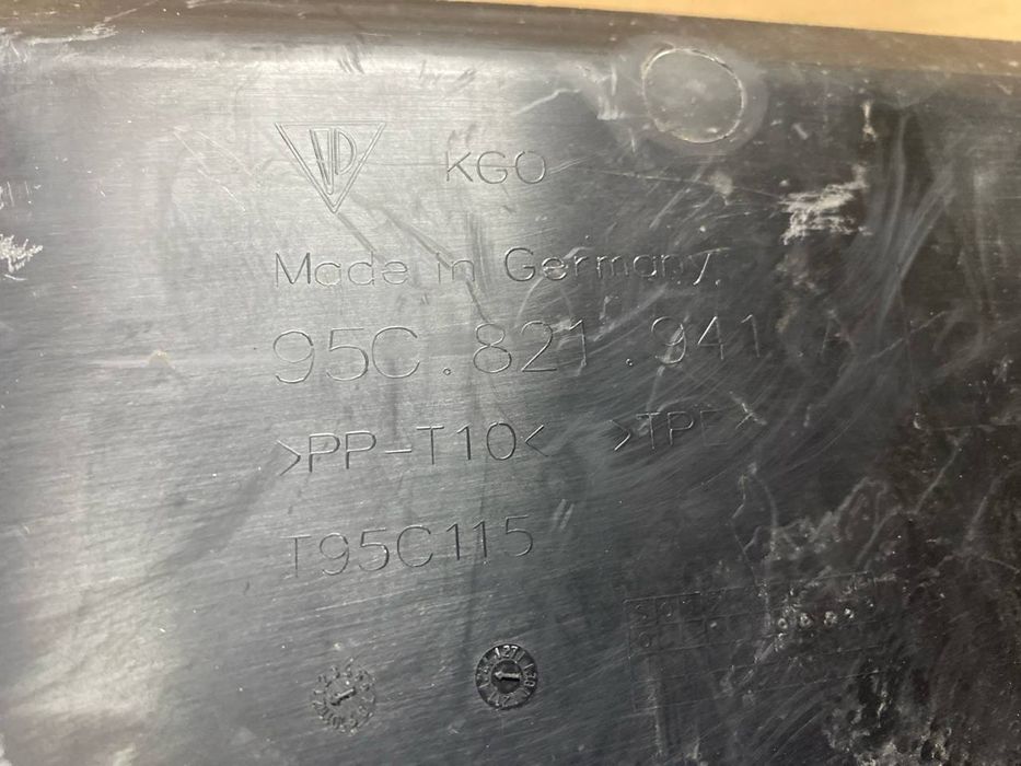 Porsche macan 95c electro підкапотний пластик лівий 95c821941