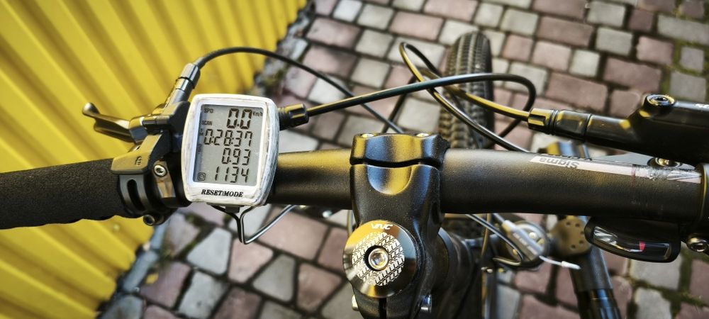 Продається велосипед гірський фірми VNC 29 колеса, рама розмір 20.