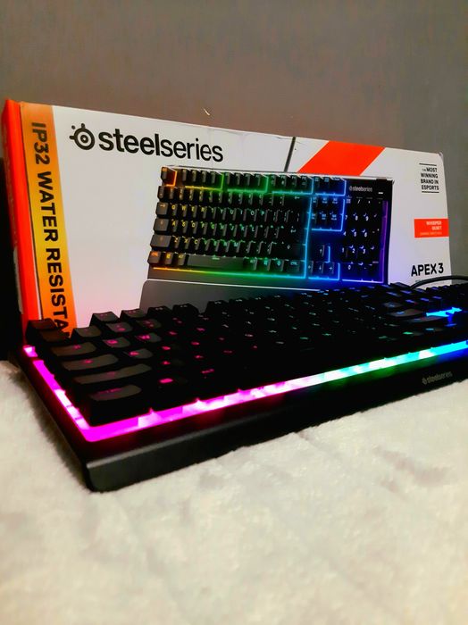 Klawiatura SteelSeries Apex 3 40% taniej