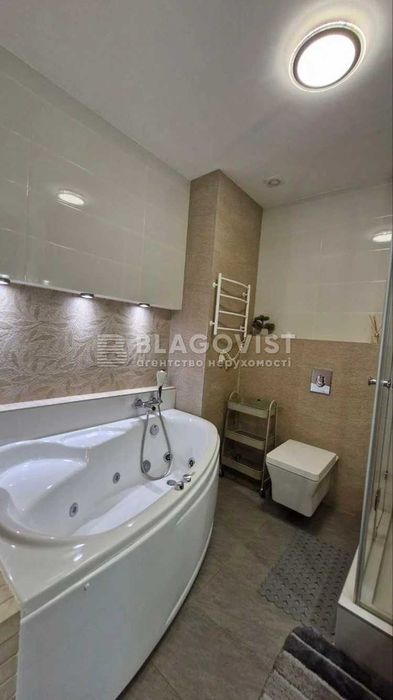 Продаж 3-кім центр вул Антоновича 131 ЖК Парк-хол Горький