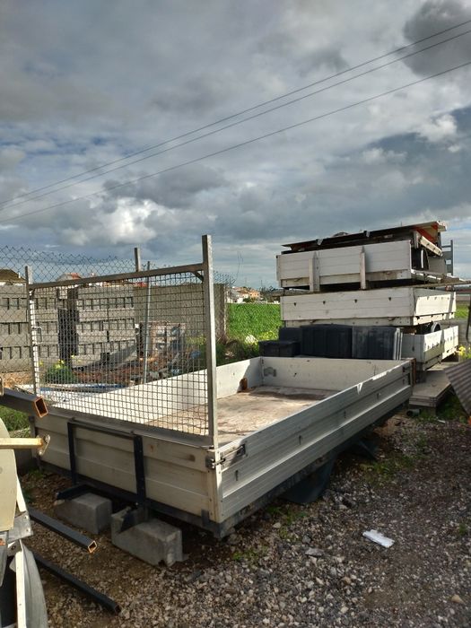 Caixas de carga diversas