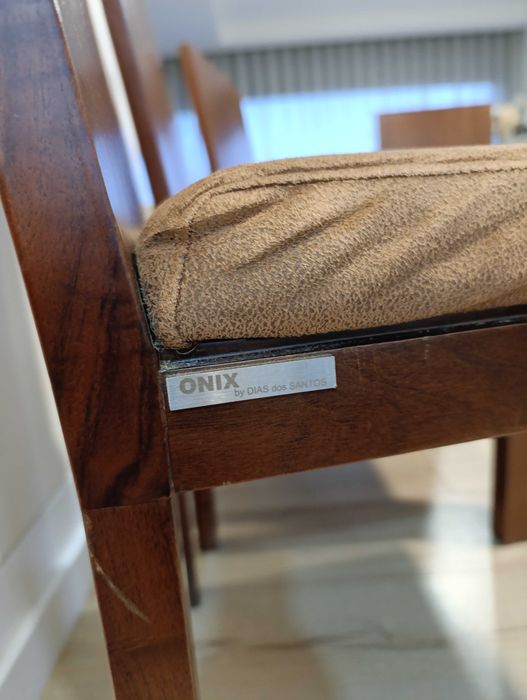 Cadeiras em bom estado (6)