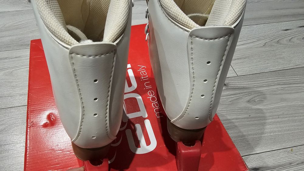 Jak Nowe Łyżwy figurowe Edea Tempo 220