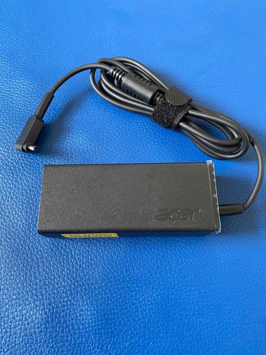 Зарядка живлення  для ноутбука Acer 19 V 2.37 A 3.0*1.0 мм