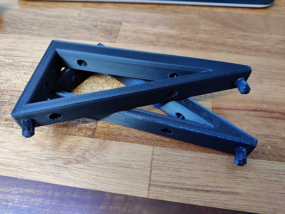 Настінний тримач для Зарядного пристрою Makita DC18RD / DC18RC: 200 грн ...