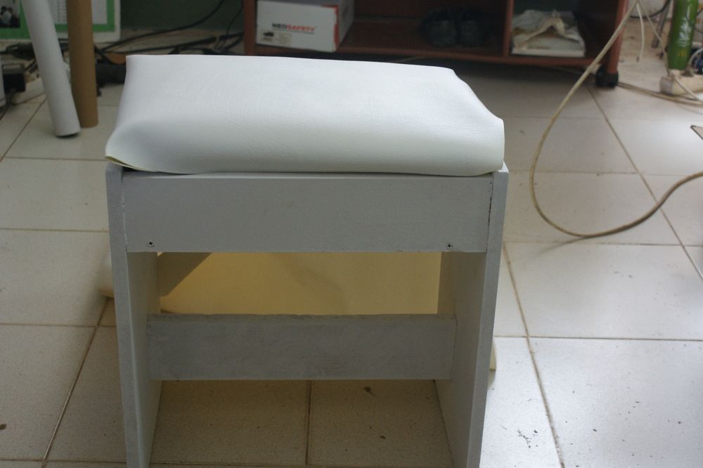 Banqueta para quarto