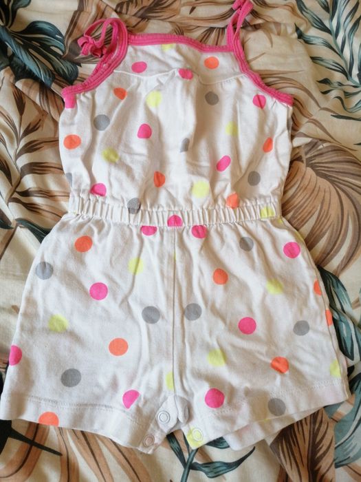 Uroczy kombinezon dla dziewczynki  firmy Carters