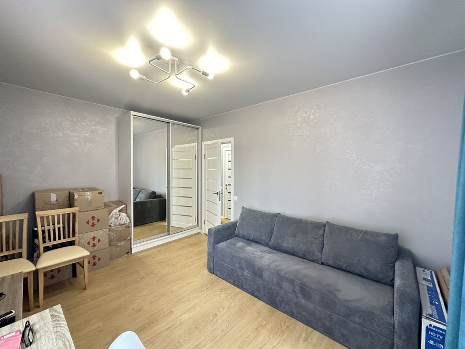 2к квартира з новим ремонтом. ЖК Покровський центр Гостомеля.