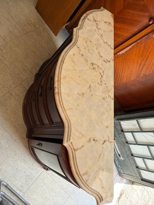 Movel de madeira com pedra mármore