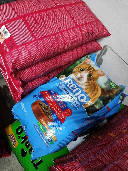 Корми для собак та котів 20кг / 11кг / 10кг / 4 кг / 2кг / 330г / 100г