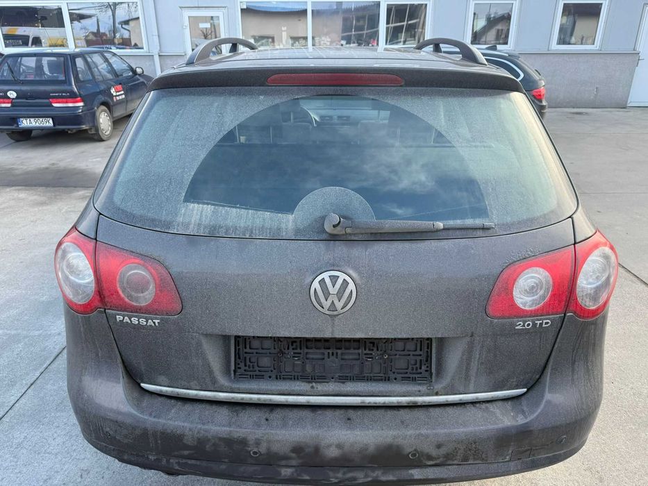 na części resor piasta kół belka volkswagen passat b6 2006r lc8z