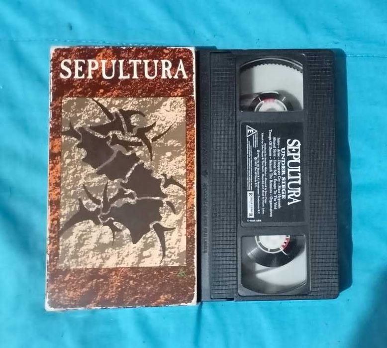 --» 3 VHS Metal «--