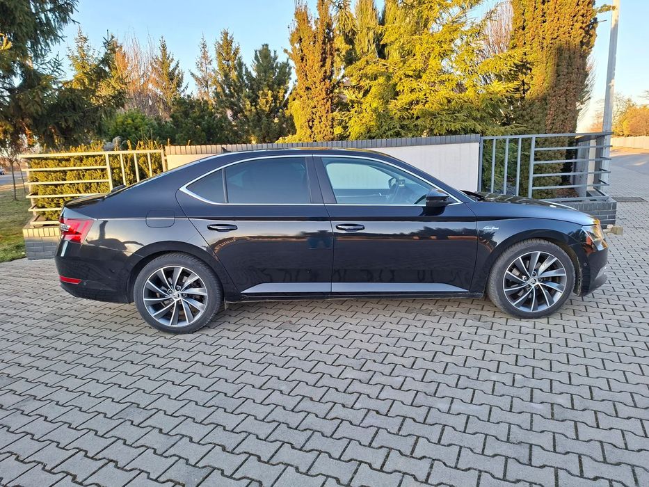 Skoda Superb Salon Polska Bezwypadek L&K full opcja Meega stan