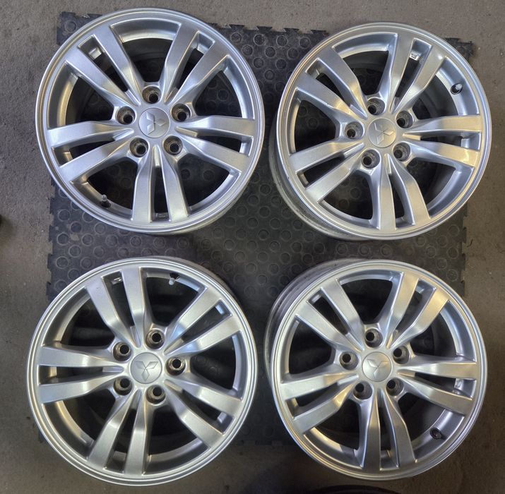 Felgi Aluminiowe 5x114,3 6,5Jx16 ET38 Mitsubishi Citroen Peugeot