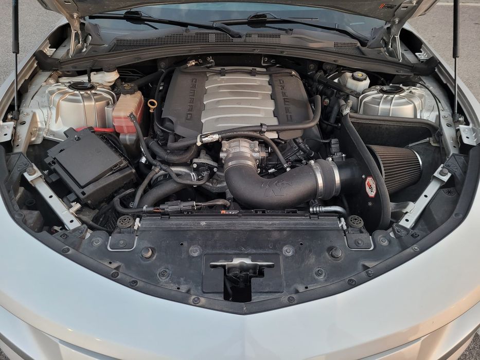 Chevrolet Camaro 6.2 V8