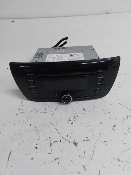 fiat doblo ii combo d 10-22r radio fabryczne 28545508 00520643810