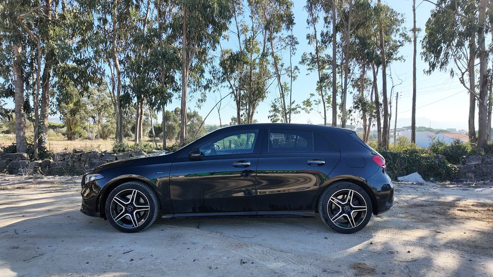 Mercedes Benz A250E — photo 4