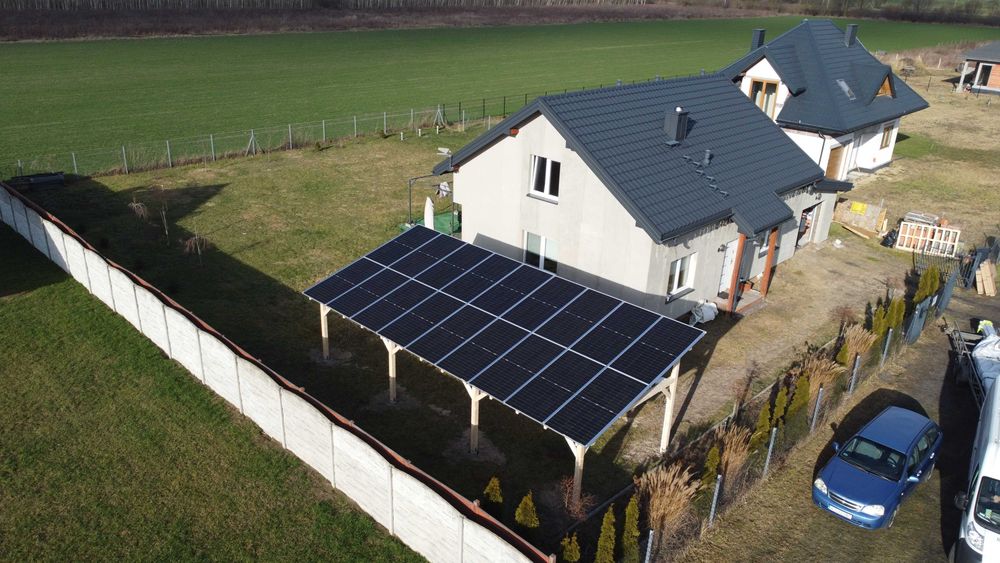 Drewniana Wiata Carport Altana fotowoltaiczna 10 kWp + magazyn 15 kWh