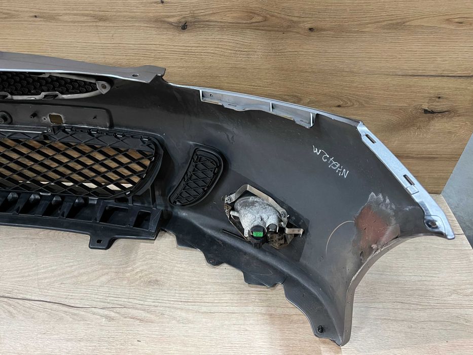 Zderzak przedni Honda Jazz Sport kolor nh642m