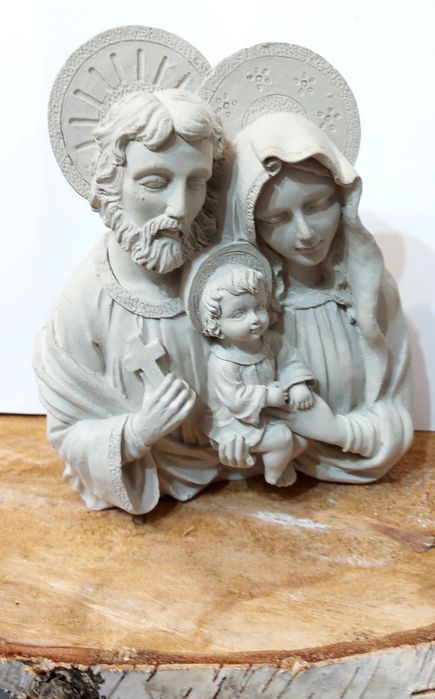 Swieta rodzina z gipsu