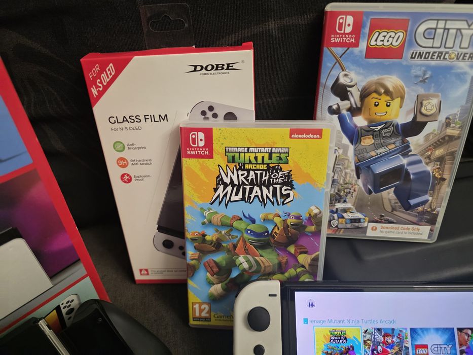 Nintendo switch Oled + 4 gry