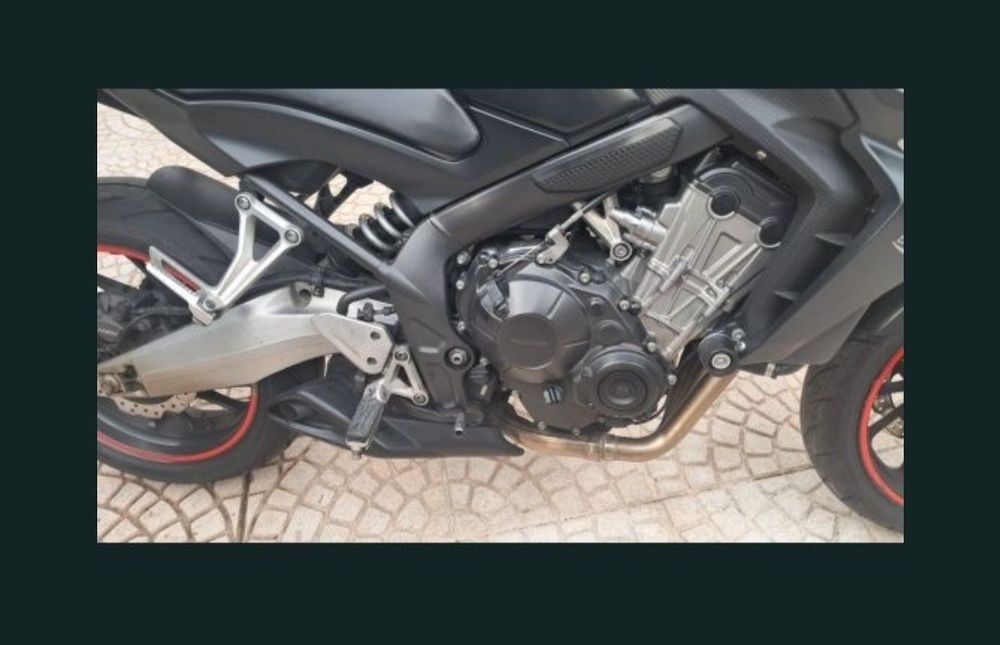 Moto Honda CB 650F