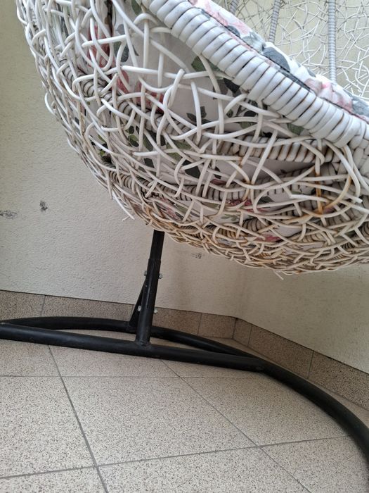 Kosz na balkon ogrodowy