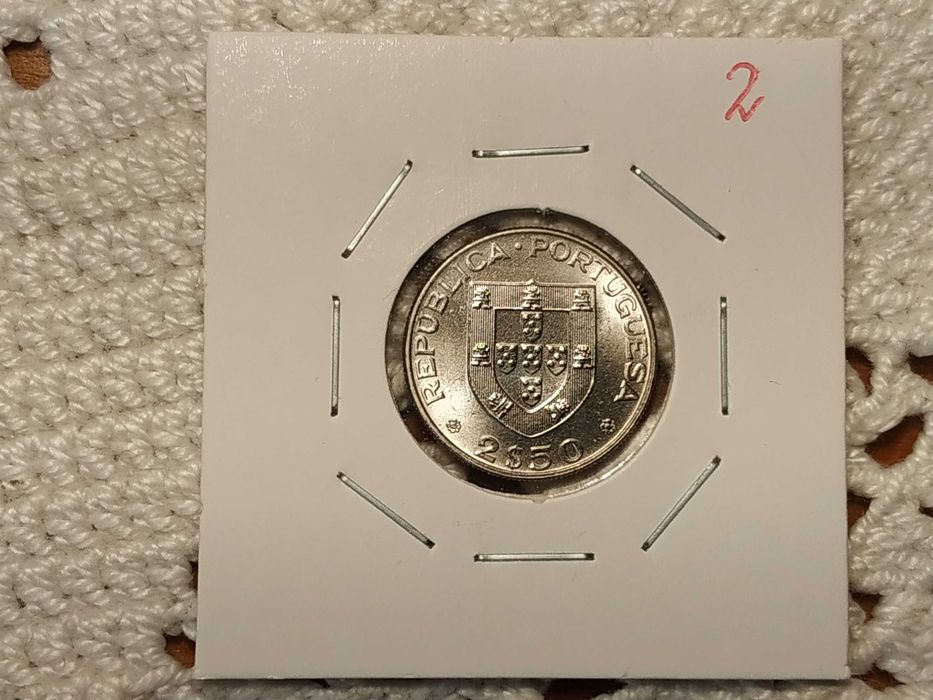 Portugal - moeda de 2,5 escudos de 1977 (Alexandre Herculano)