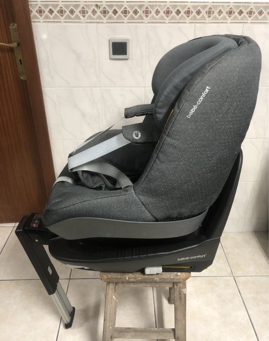 Cadeira de bebé auto Bebé Confort com Isofix