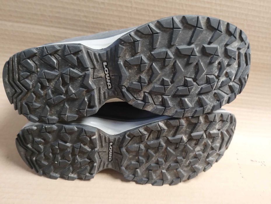 buty trekkingowe 37 / 38  Lowa Innox GTX idealny stan
