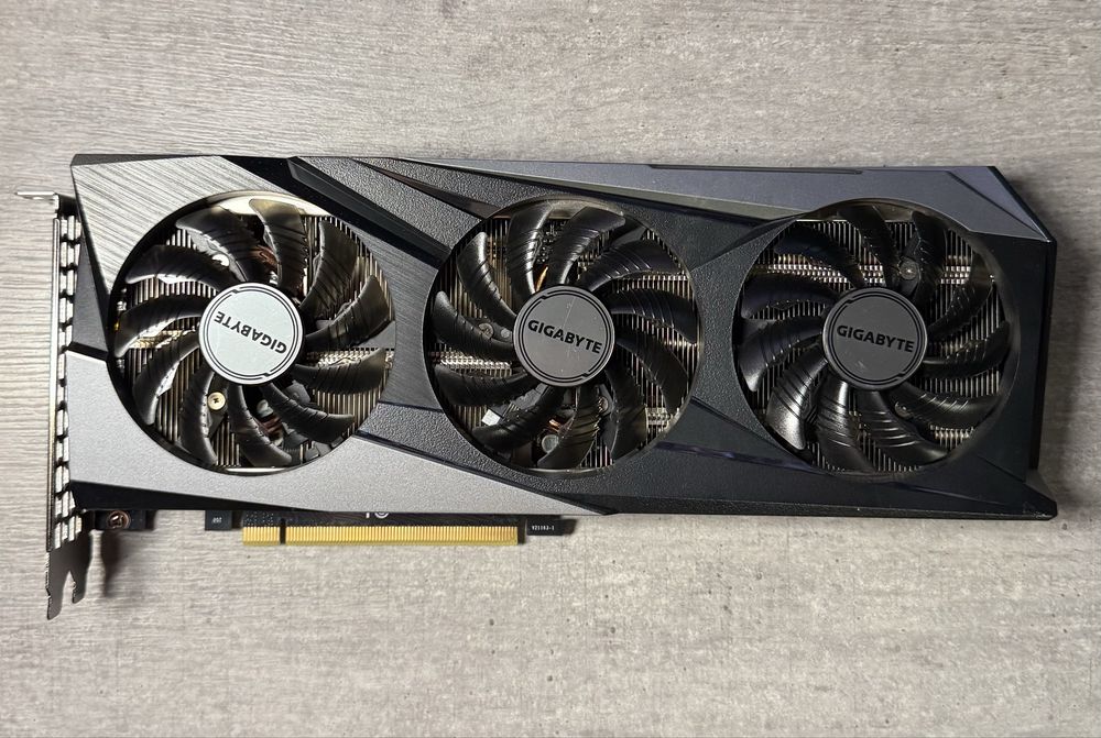 Видеокарта Gigabyte RTX 3060 12gb Gaming OC