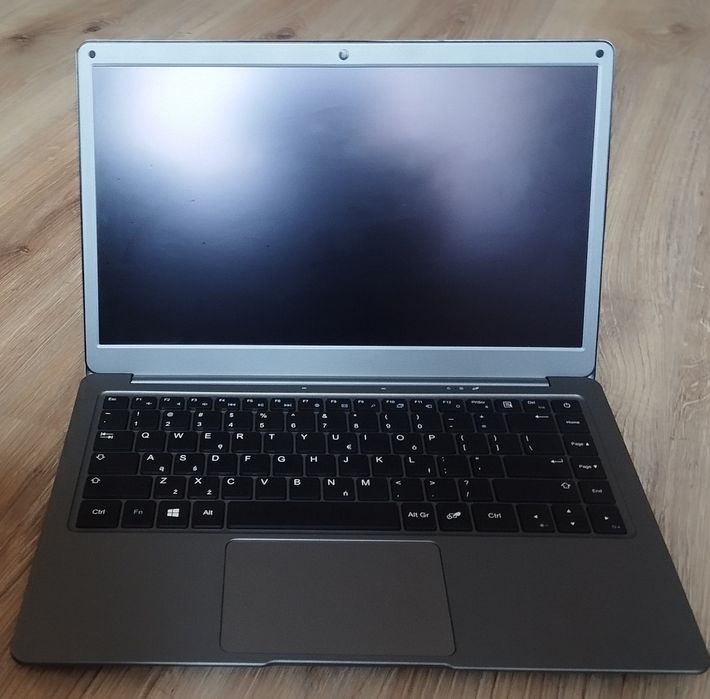 Laptop PEAQ do negodacji